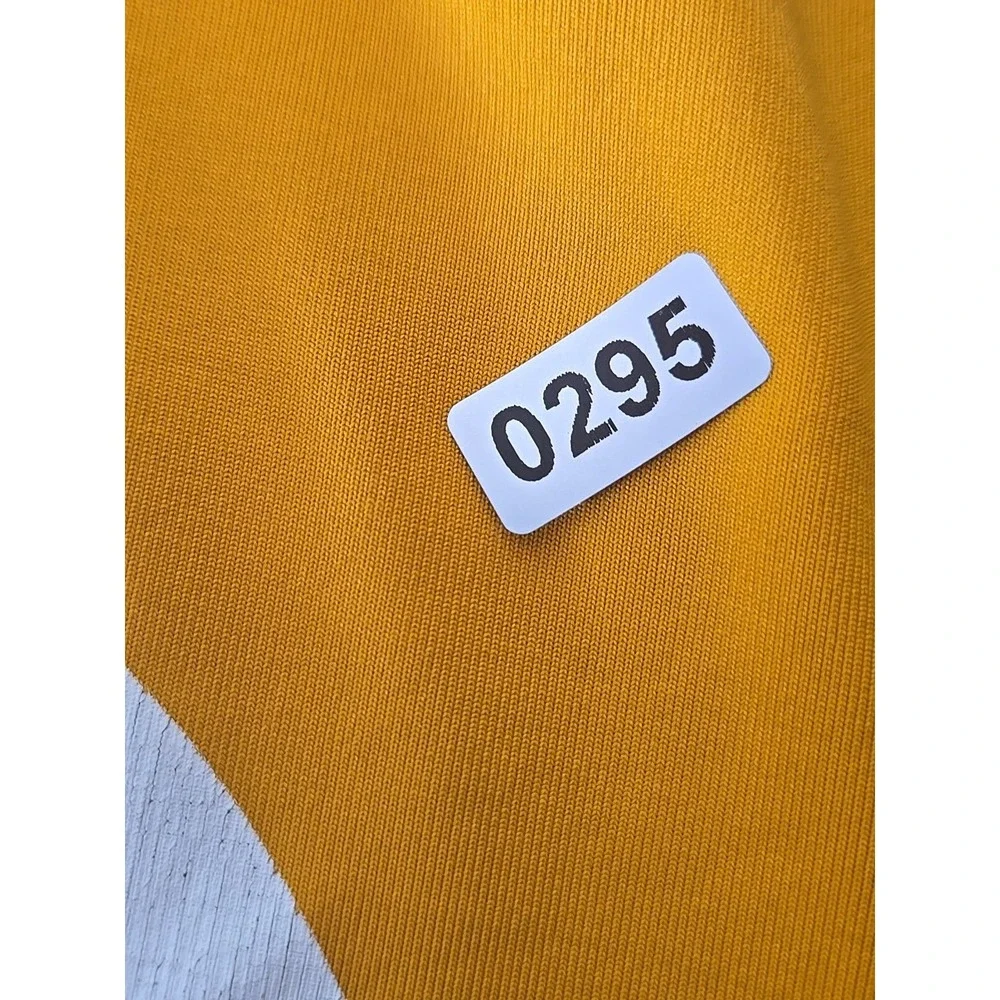 The North Face Boys XL 18/20 Orange Logo T-Shirt Youth Short Sleeve UPF 50‎ Tee